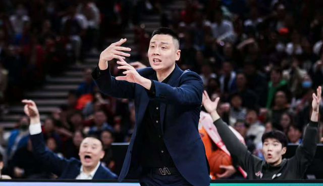 全力击败天津王哲林确定出战央视直播不朽情缘游戏平台上海男篮拒绝输球！(图3)