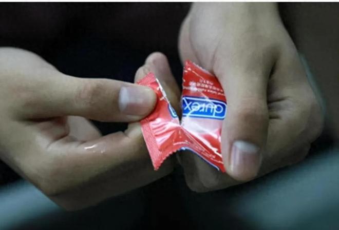 安全套没人买了情趣用品却卖爆了不朽情缘试玩版一生含蓄的中国人(图13)